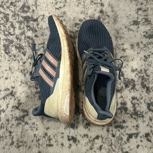 Adidas Ultra Boosts Size 8
